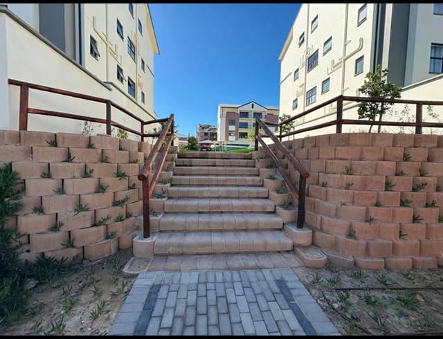 1 BEDROOM PROPERTY TO RENT IN RICHWOOD